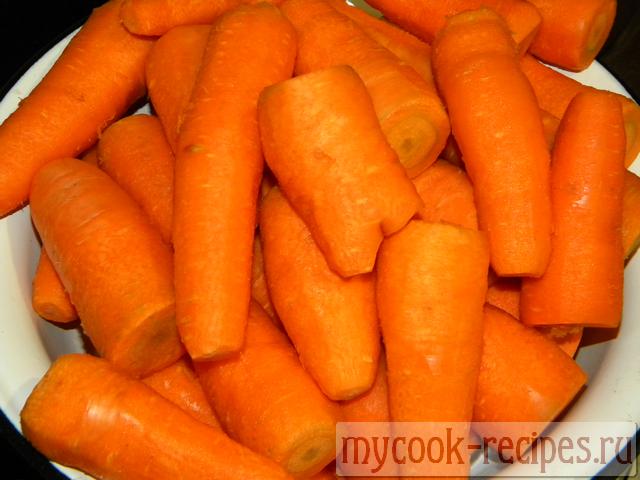 Очищенная и вымытая морковь Очищенная и вымытая морковь